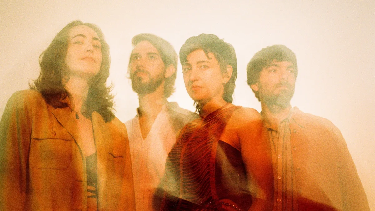 Imagem de KEXP Presents: Derya Yildirim & Grup Simsek x Thee Marloes