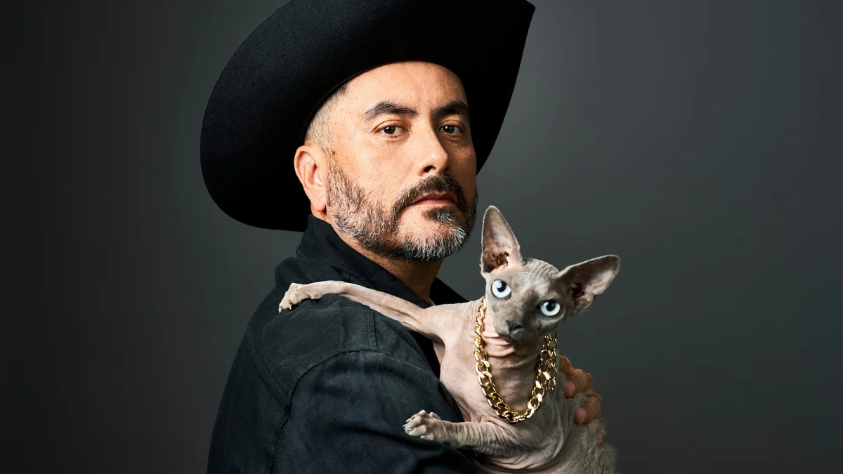 Imagem de Alfred Robles: Vatos with Gatos Tour
